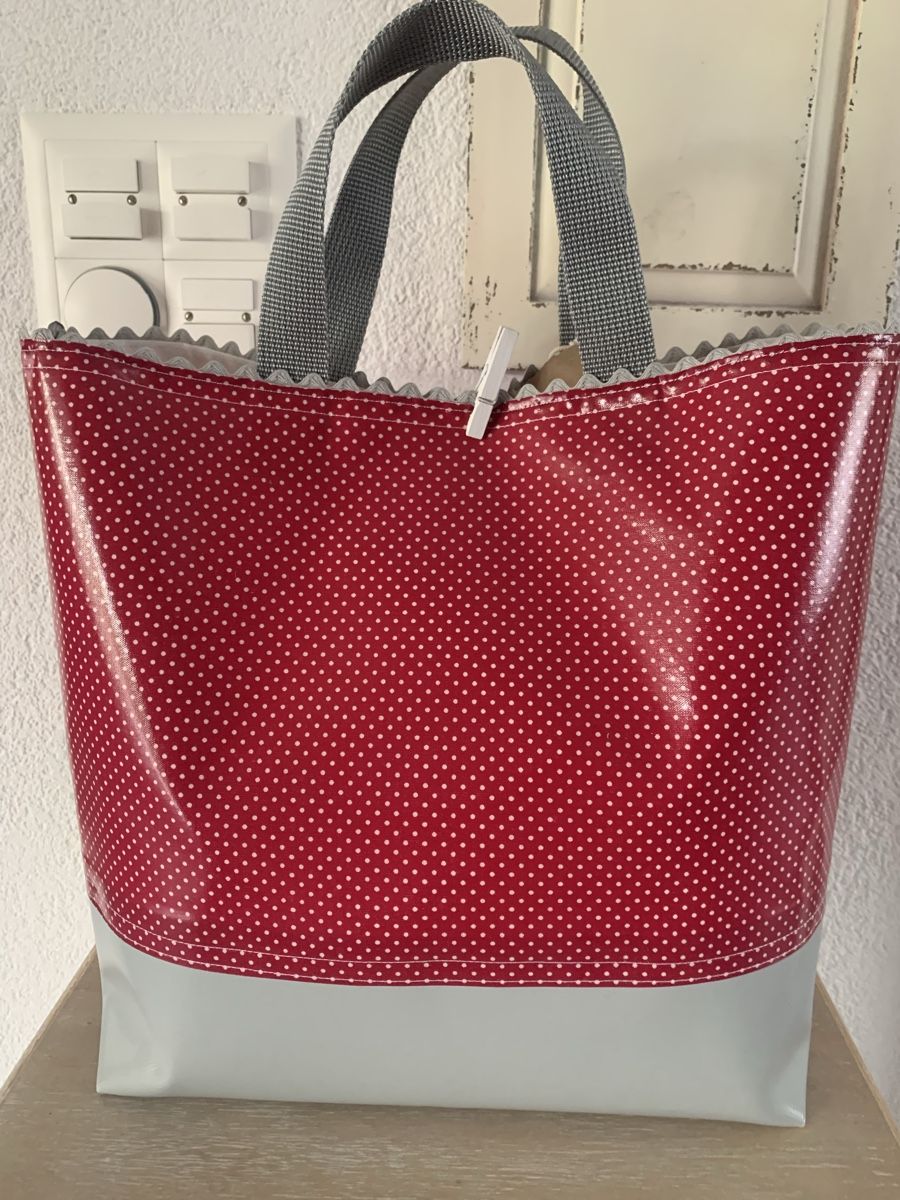 Taschen für Damen: Shopper weiss/rot – Neu und originalverpackt aus Seon von Bombjack