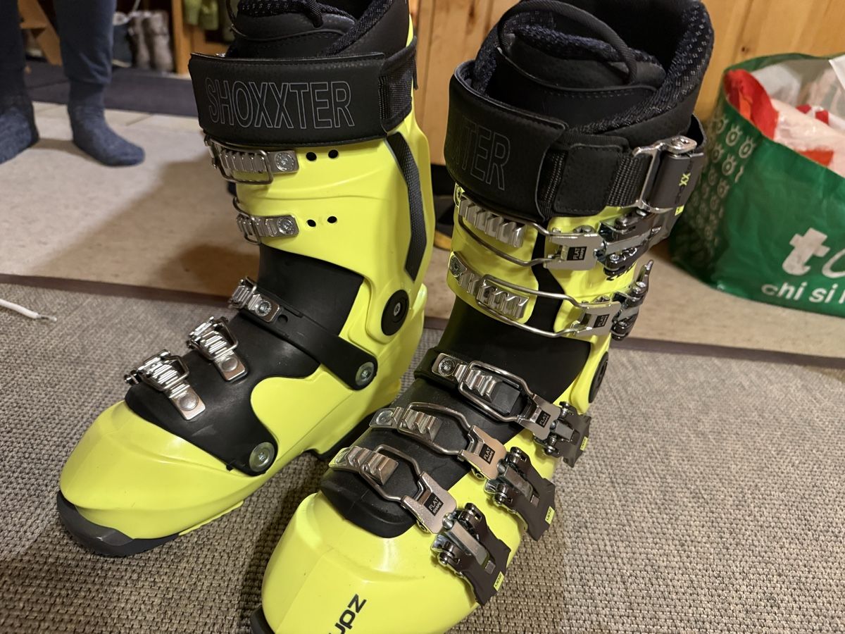 Scarpe da uomo: Neue Männer Raceboard Schuhe grösse 7.5 – Nuovo (secondo la descrizione) da Niederscherli venduto da ard_nas 6