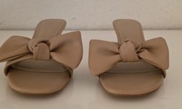 H&M Sandalen mit Schleife, Gr. 39, NEU