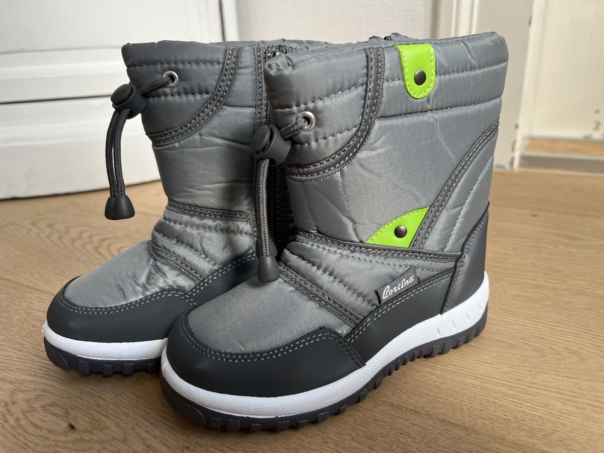 Scarpe per ragazzi: Neu: Winterstiefel Gr. 30 – Nuovo (secondo la descrizione) da Oensingen venduto da katepe