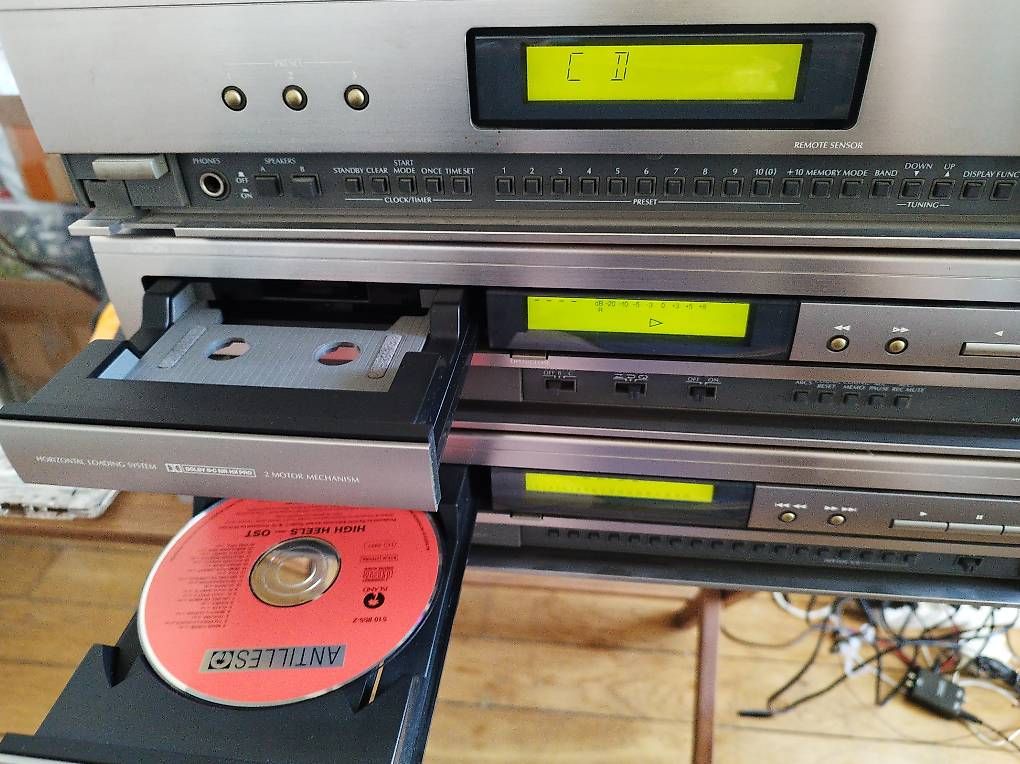 Denon Sistemi audio & multimediali: Ensemble audio Denon CD cassette ampli – Usato da Vallorbe venduto da Leonidas1337
