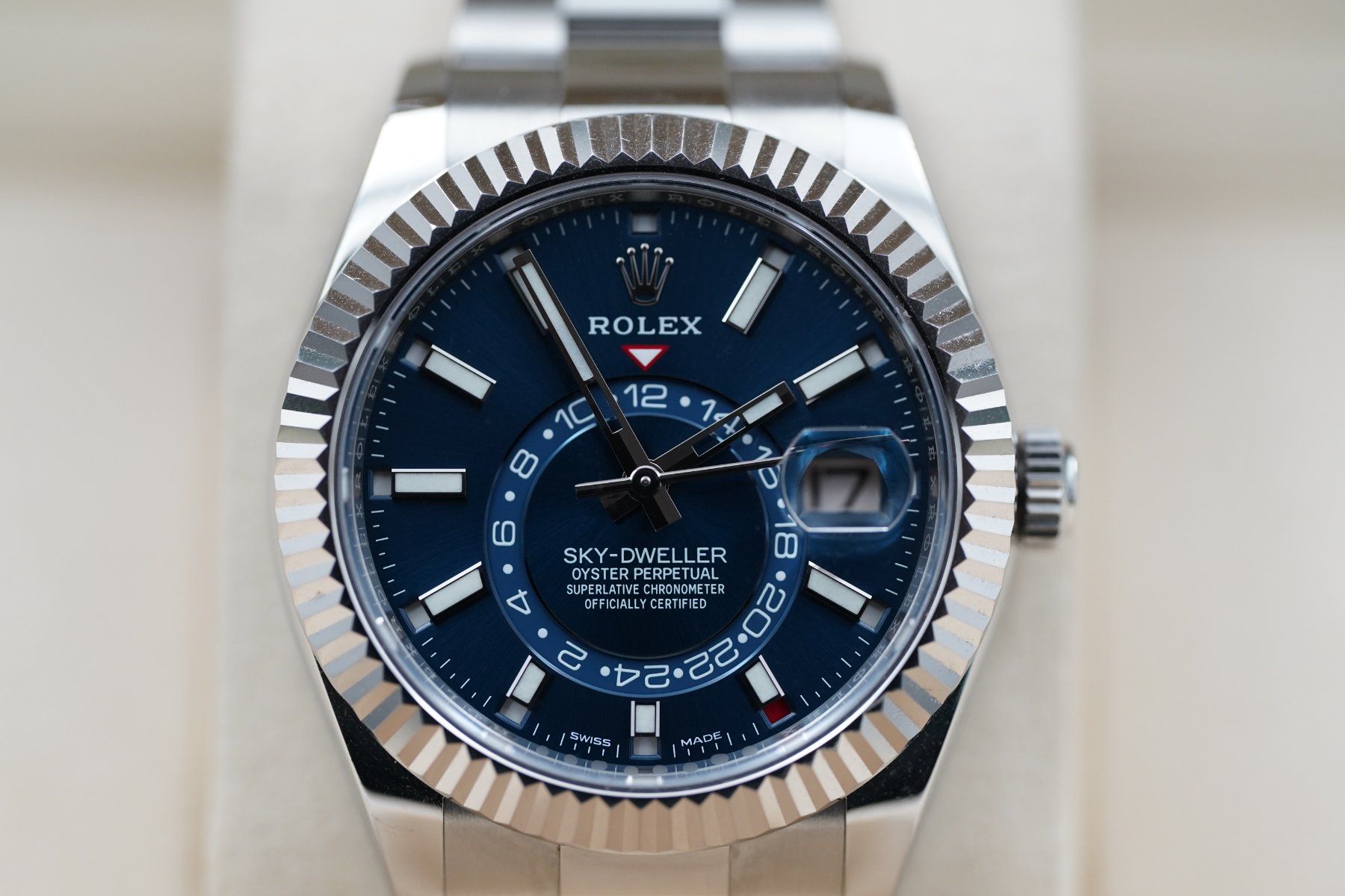 Rolex Orologi: Rolex Sky-Dweller 326934 Blue Dial – Usato da Nebikon venduto da Mr.Watchseller 1