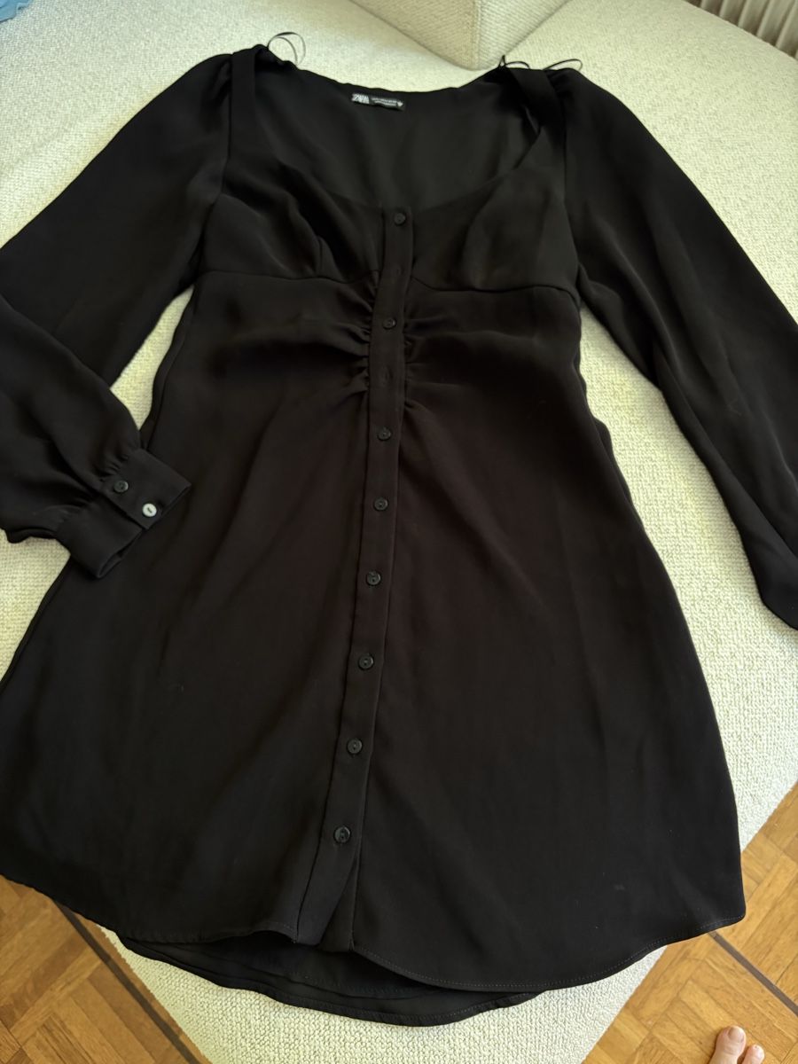 Zara Vestiti: BLACK ZARA BUTTON-UP DRESS – Usato da Zürich venduto da dor_9l9g 2