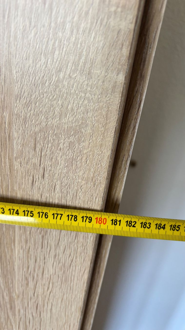 Conforama Armadi: Kleiderschrank Eicheoptik hell mit Spiegeln 4 Türen – Usato da Worb venduto da jon_8wpq 8