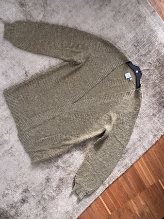 Long Stylish Cardigan - Winter Essential