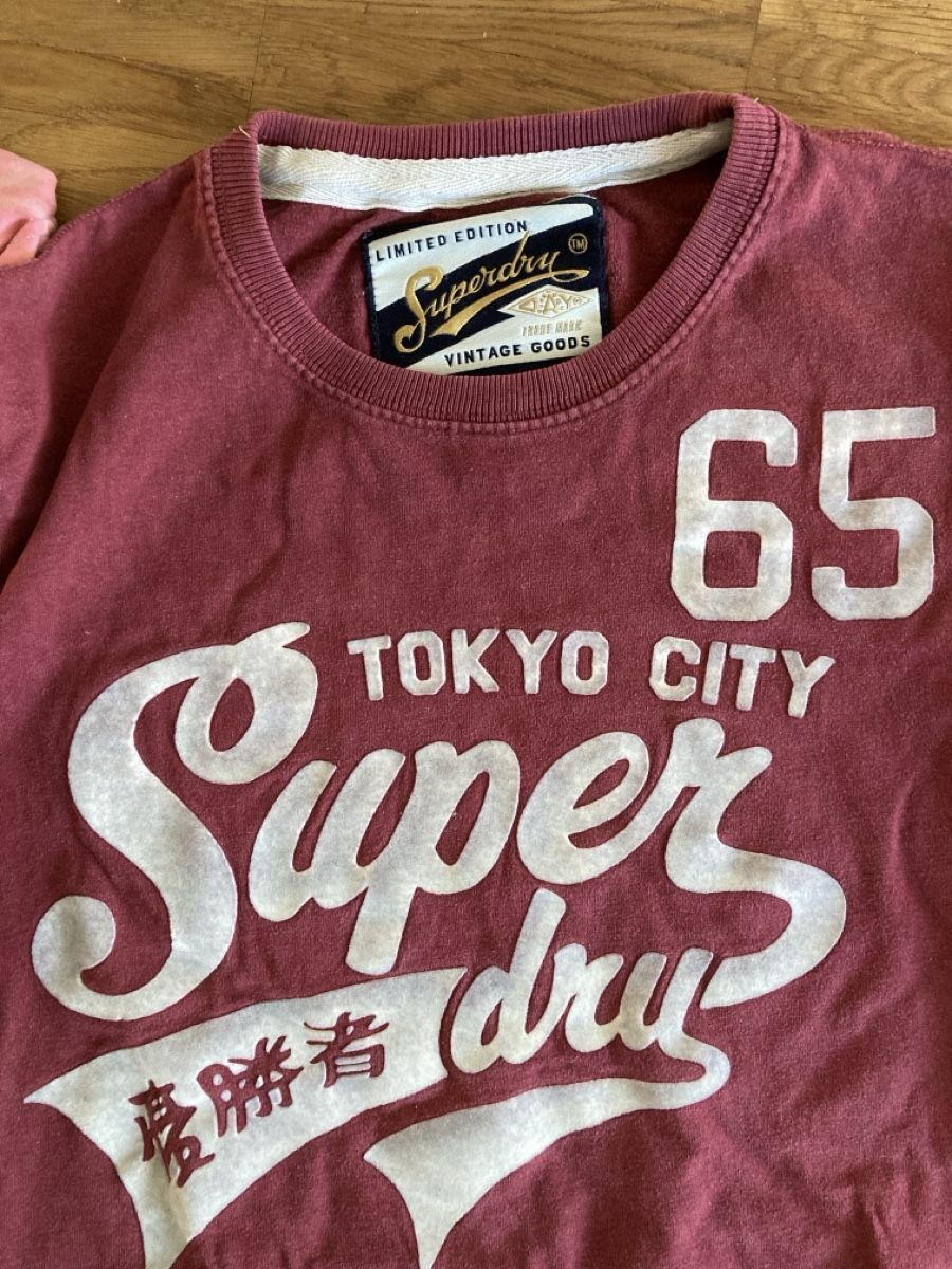 Superdry Lotti di vestiti: 4x T-shirts Superdry u.a. Gr M – Usato da Männedorf venduto da Larimar4 2