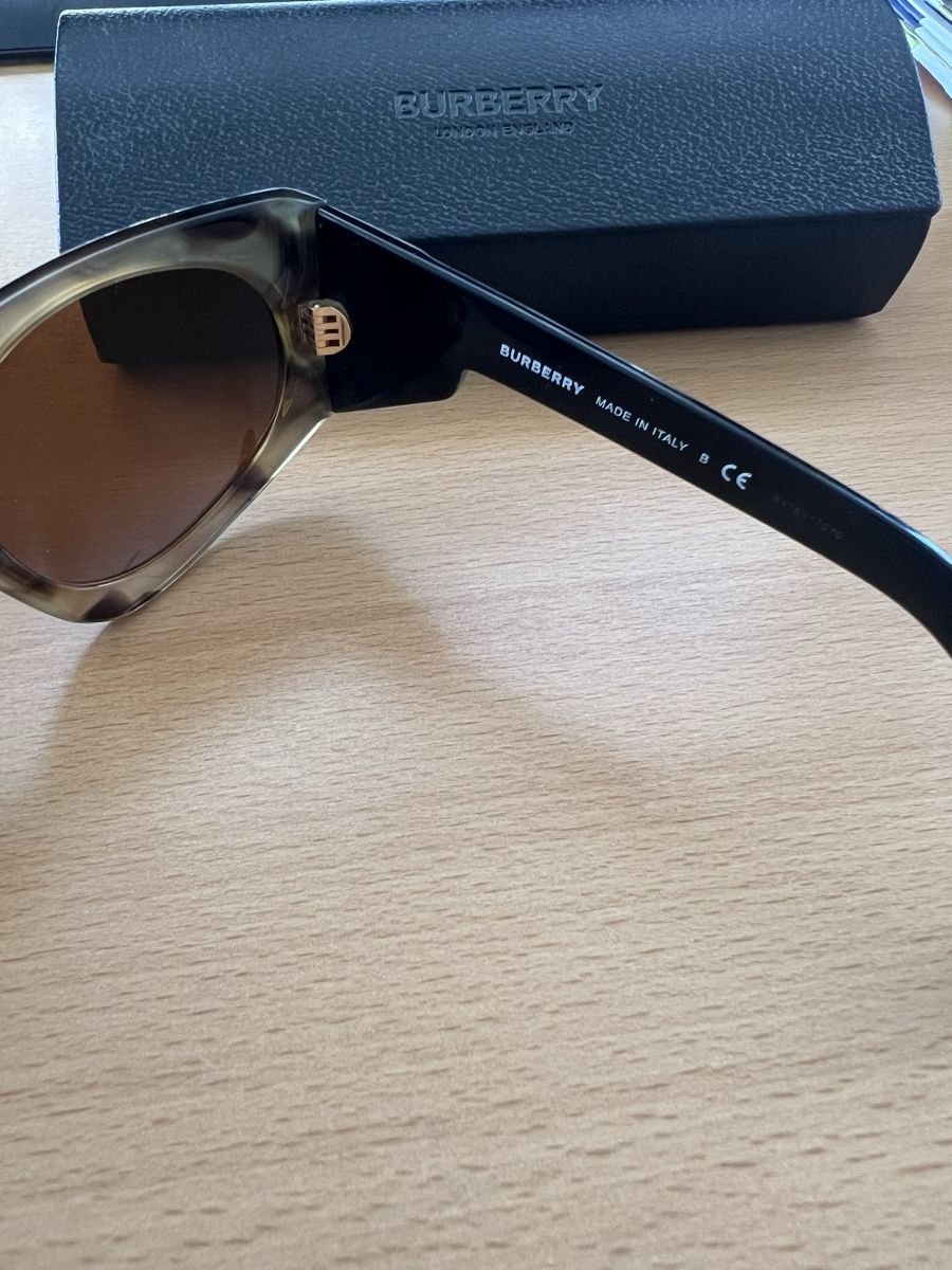 Burberry Brillen & Gläser: Burberry Sonnenbrille - Braun – Neu (gemäss Beschreibung) aus Zürich von celineaceline 2