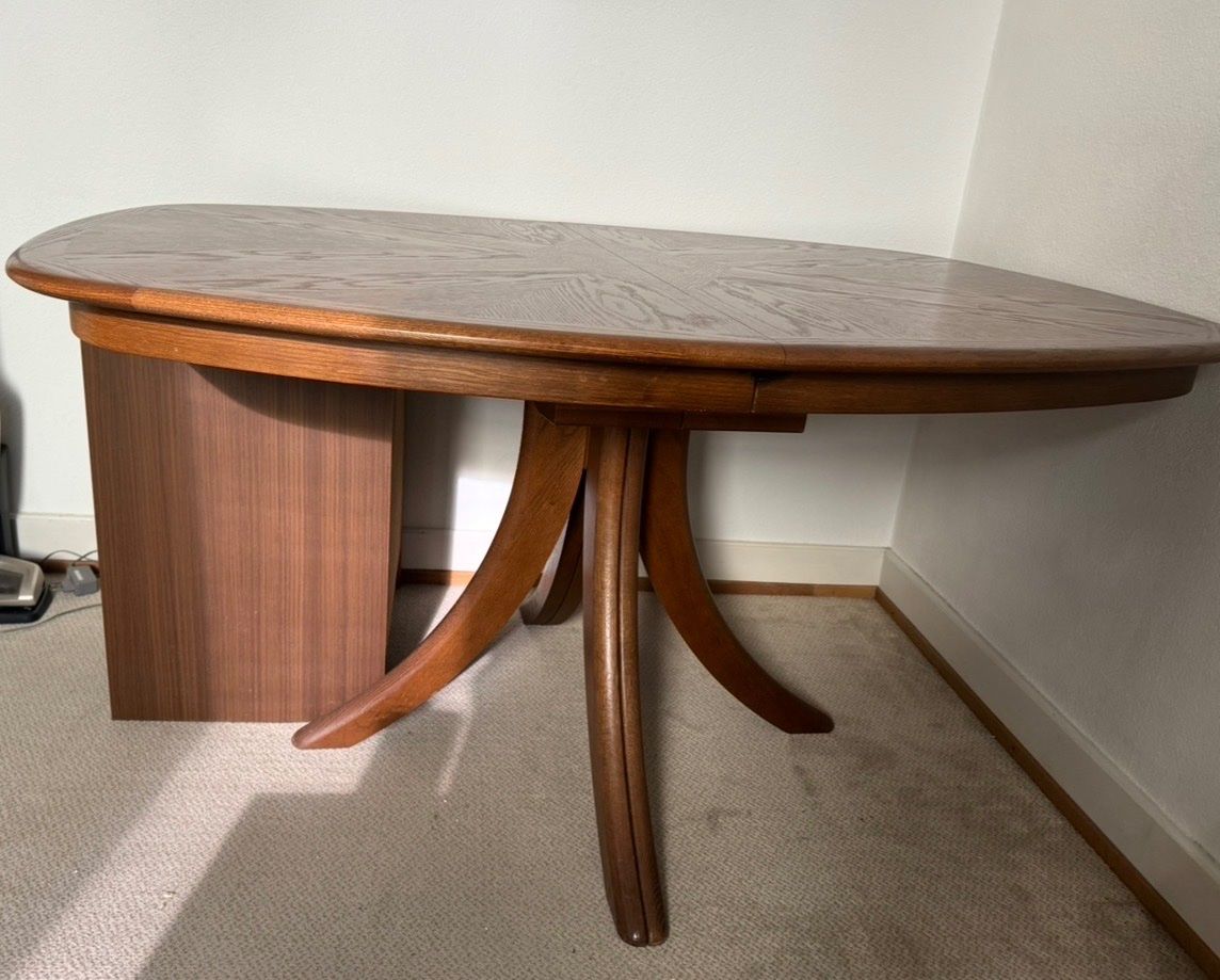 Tavoli: Table ovale extensible vintage en bois massif – Usato da Ecublens VD venduto da ame_km6d 3