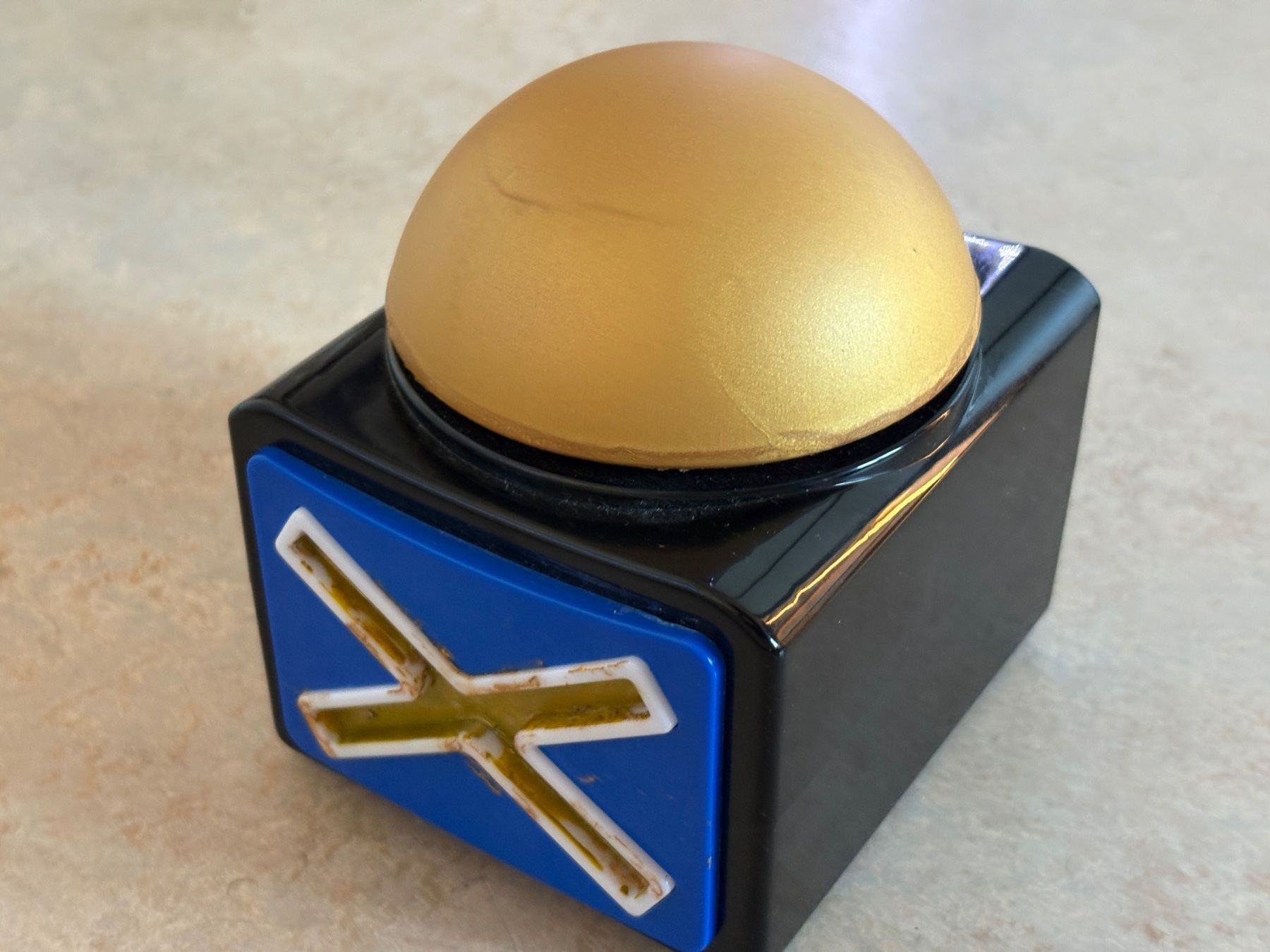Giochi: Buzzer Knopf gold schwarz blau – Usato da Dietikon venduto da The-Star-Shop