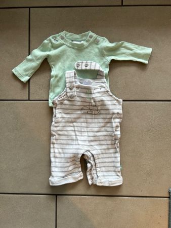 New Born Set Baby - Latzhose mit Pulli - Grösse 50/56