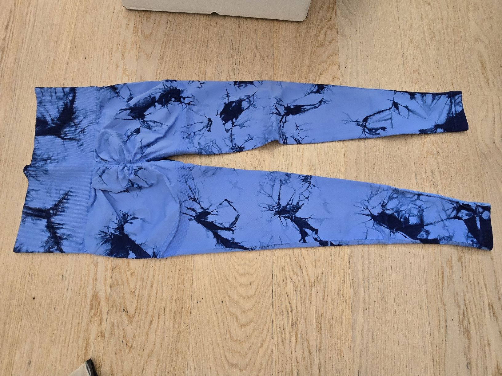 Leggings: Batik Leggings - Grösse S – Neuf avec emballage d'origine à Rickenbach b. Wil par Kth_v8 2