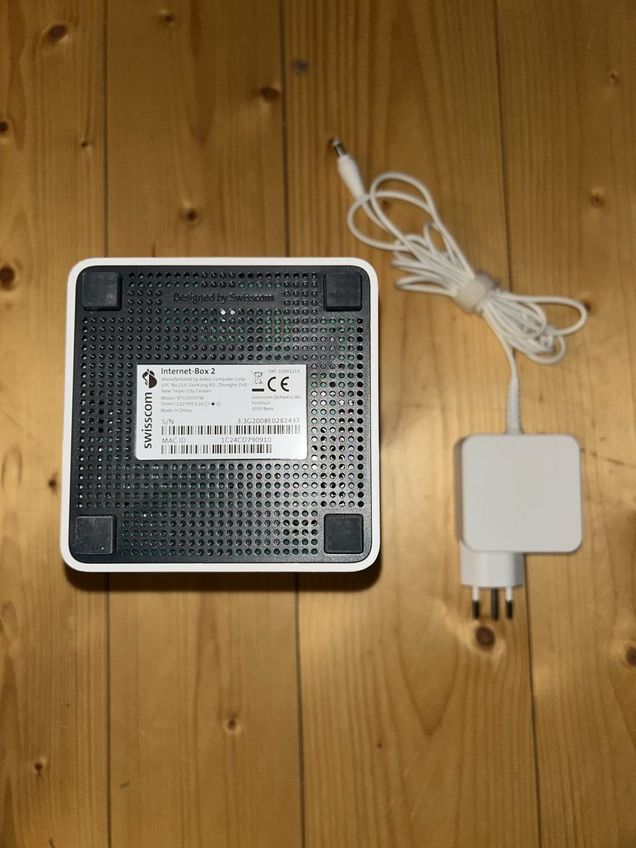 Swisscom Internet Box 2 WLAN Router Modem (Gebraucht) in Agriswil für ...