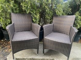 2 Korb-Gartenstühle