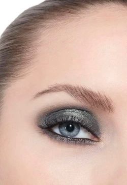 Chanel Make-up: Chanel Lidschatten – Usato da Rüfenacht BE venduto da Milena_1 1
