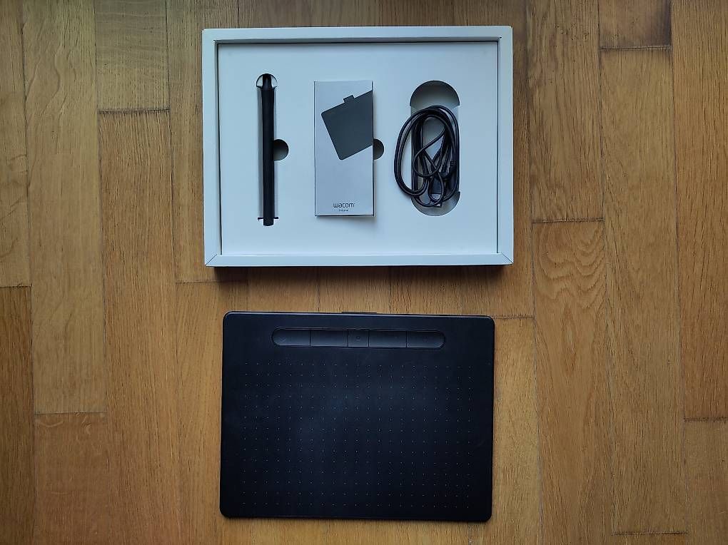 Tablet PC: Wacom Intuos M Creative Pen Tablet – Usato da Münchenbuchsee venduto da tob_c7ph 2