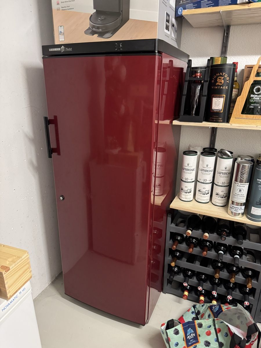 Liebherr Frigoriferi: Weinkühlschrank Liebherr gebraucht – Usato da Oftringen venduto da Trainer90