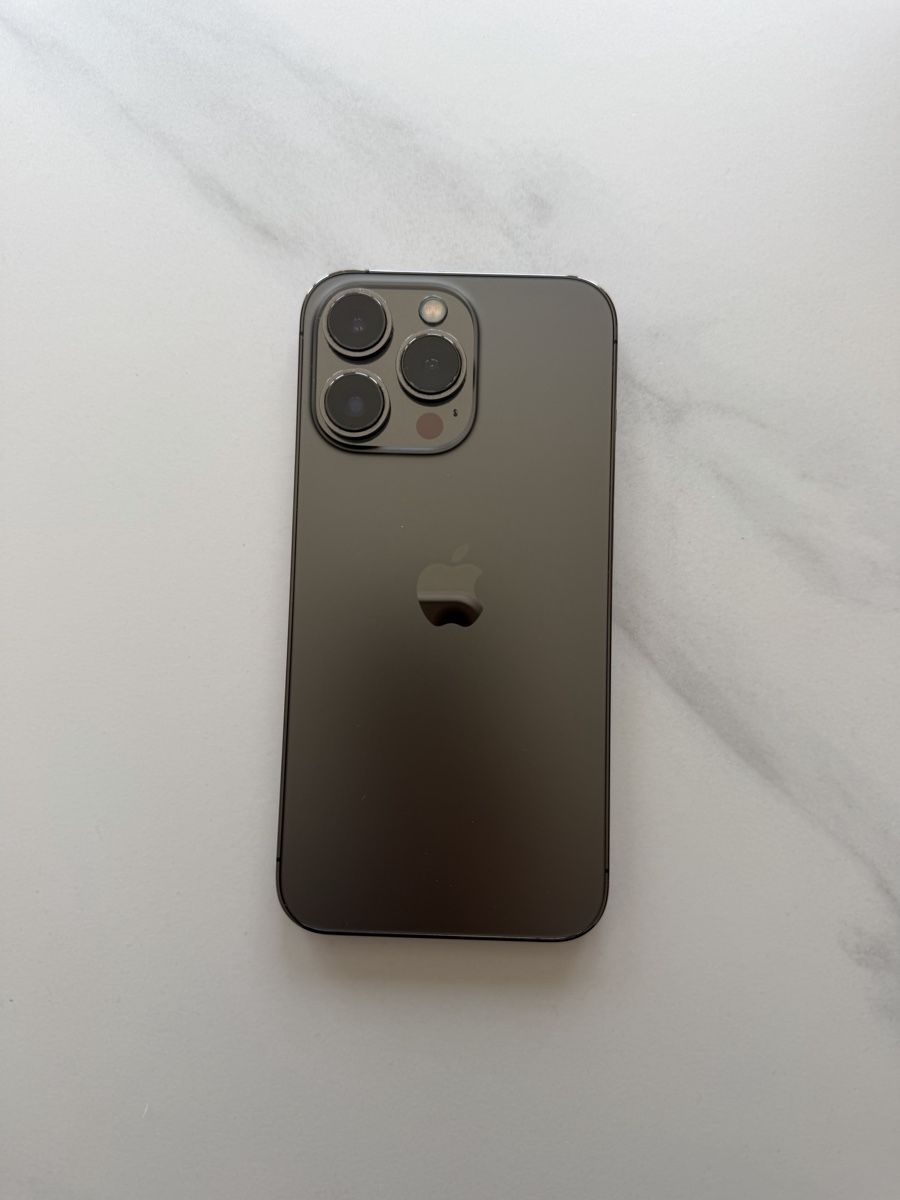 Apple Handys / Smartphones: iPhone 13 Pro - 128 GB - top Zustand – Gebraucht aus Basel von Dinamel 1