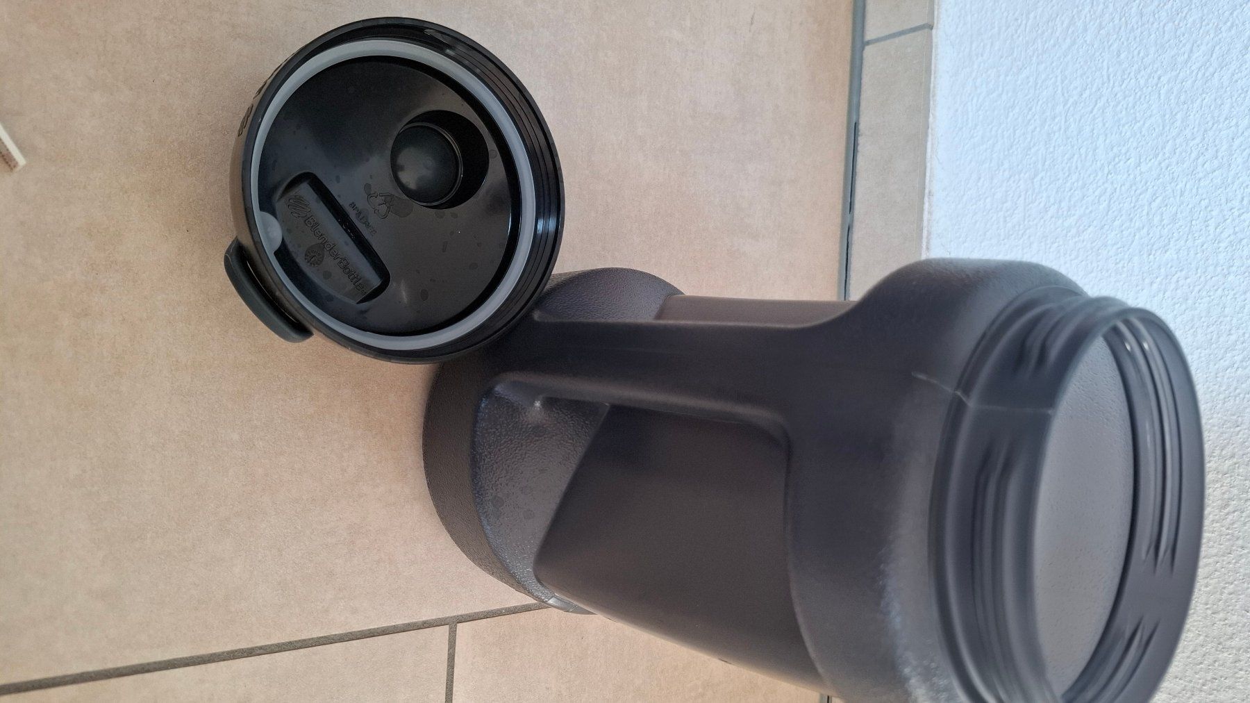 Gourdes & Thermos: Blender Bottle Koda - 2.20 l – Neuf (Voir description) à Rickenbach b. Wil par Beautiful.Things 5