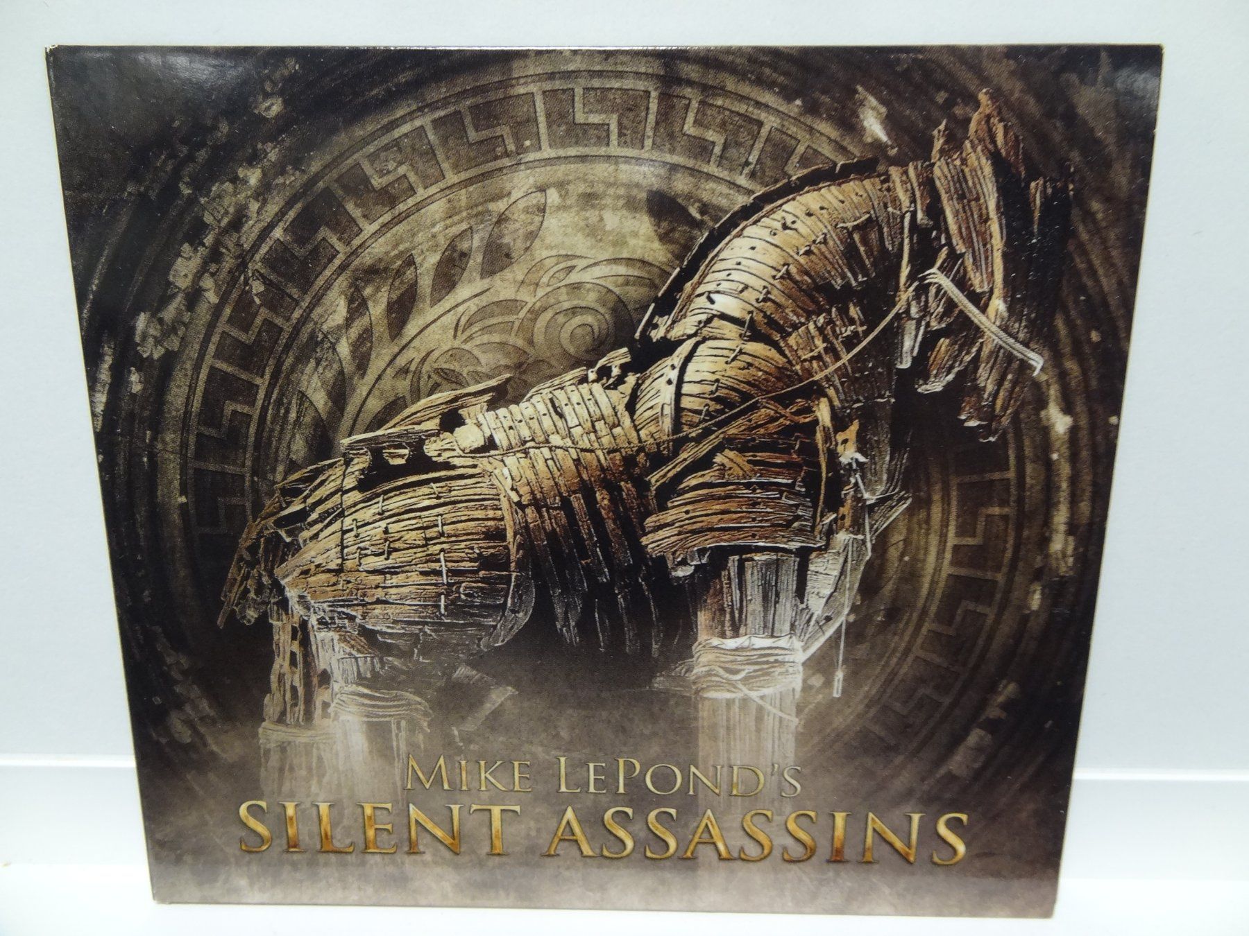 CD: Mike Lepond's Silent Assassins CD Digipack – Usato da luzern venduto da musicandart