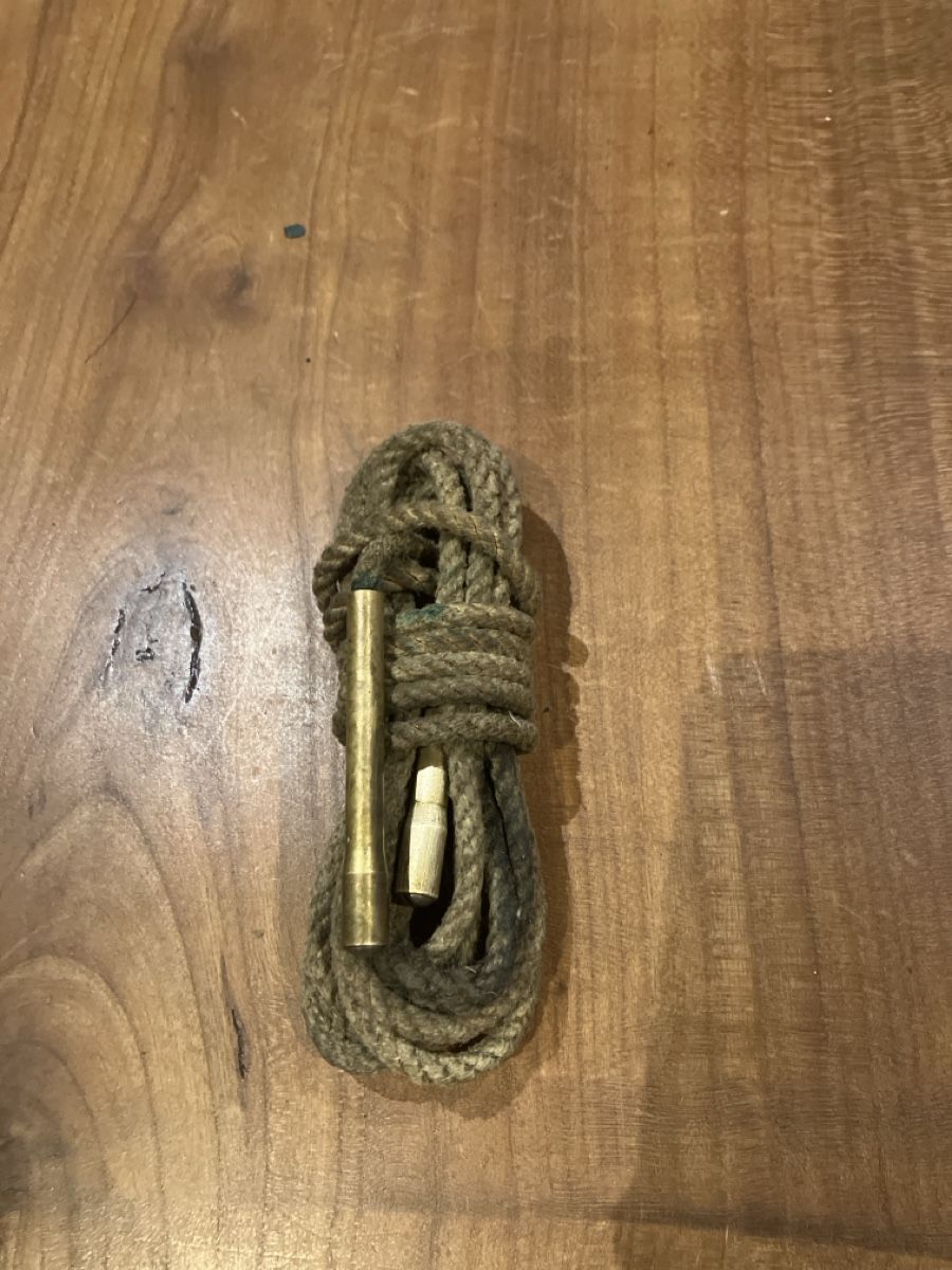 Armée suisse Tous les outils: Putzschnur Karabiner oder Langgewehr – D'occasion à Spiez par Miryam07 1