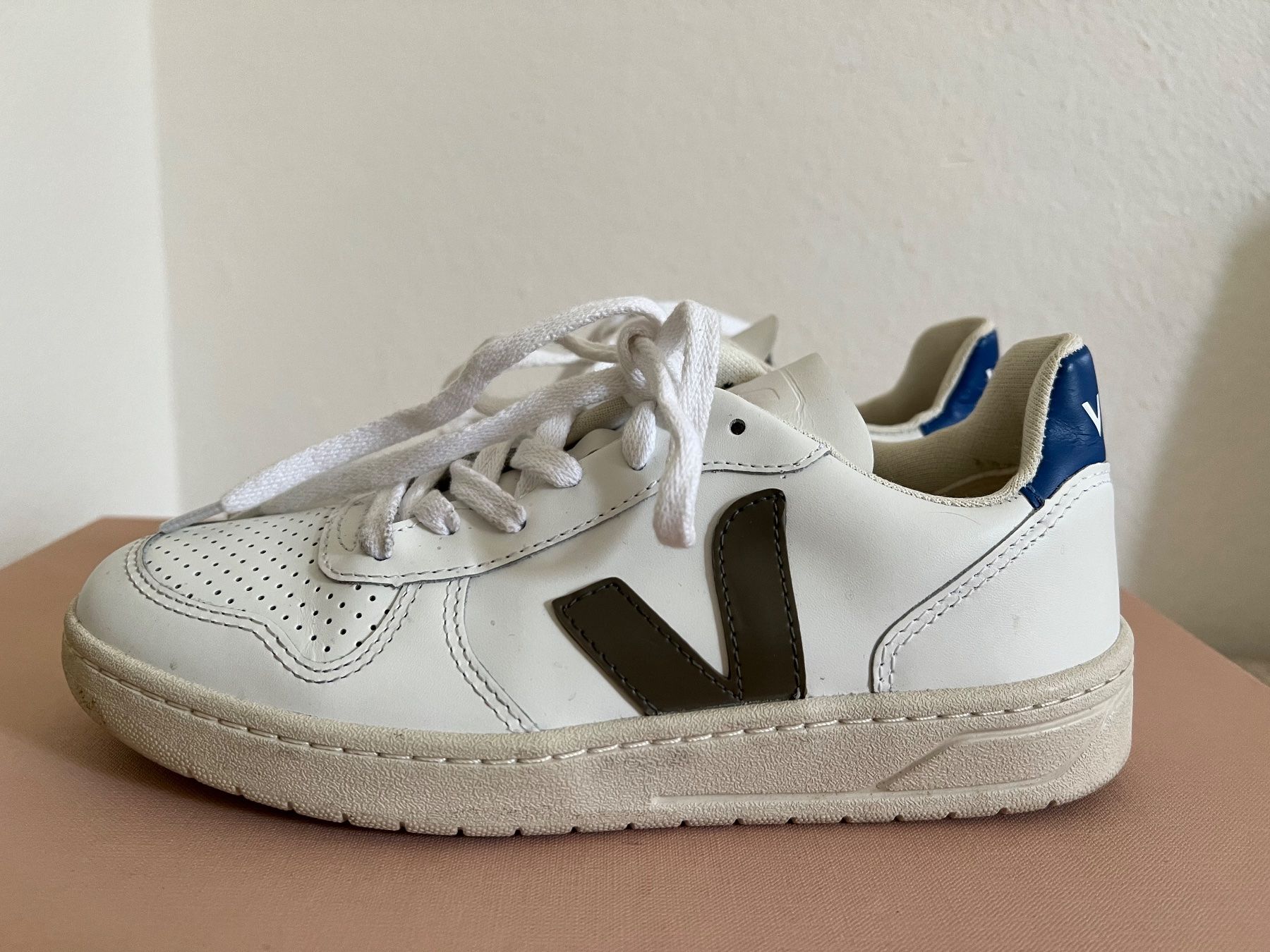 Veja Scarpe da donna: Veja Sneaker – Usato da Zürich venduto da Suki.