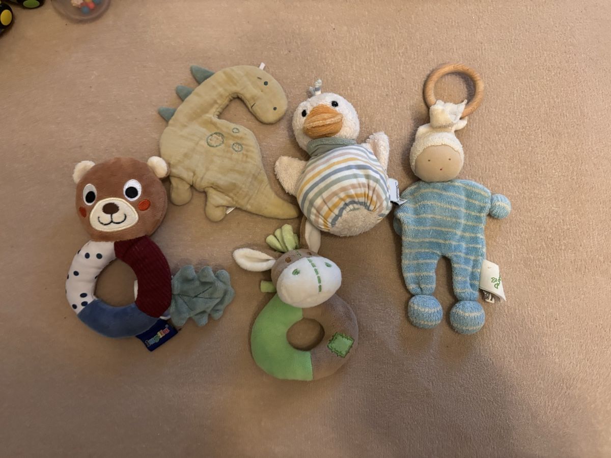 Spielzeuge: Set Babyspielzeug Rassel  – Gebraucht aus Wohlenschwil von angelsweet