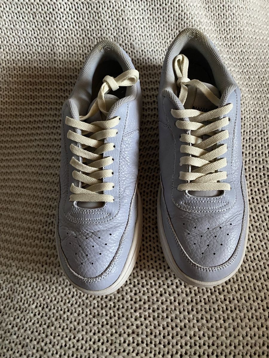 Nike Herrenschuhe: Baskets Nike bleu clair cuir 41 – Gebraucht aus Geneve von Monthoux13