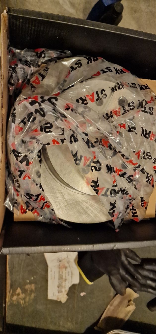 Toutes les pièces auto: disque de frein – Neuf avec emballage d'origine à Ménières par Paprikaz34 1