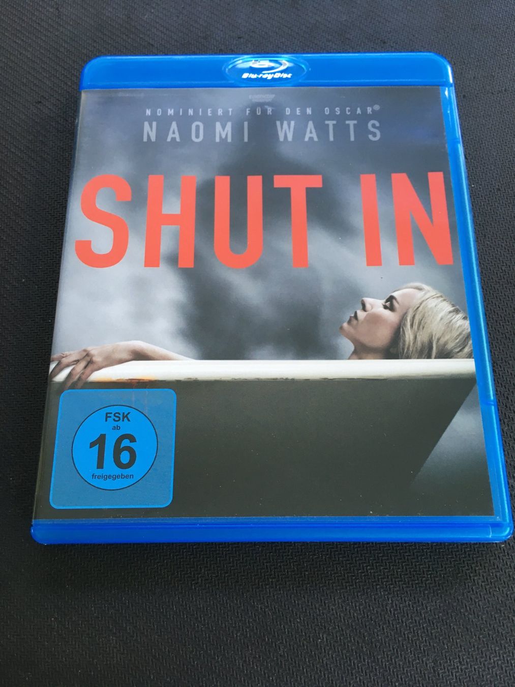 Tutti i DVDs: Shut in [Blu-ray] – Usato da St.Gallen venduto da MedienJoe