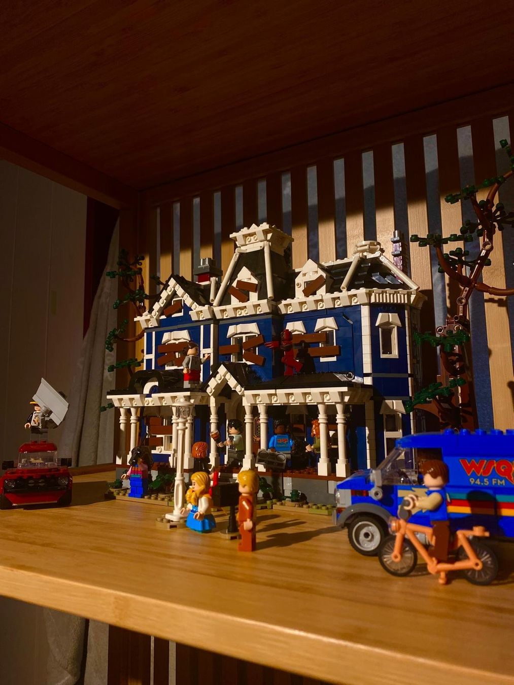 Lego Kit di costruzioni: LEGO Stranger Things The creel house – Nuovo (secondo la descrizione) da Châtillens venduto da zue_z6hs