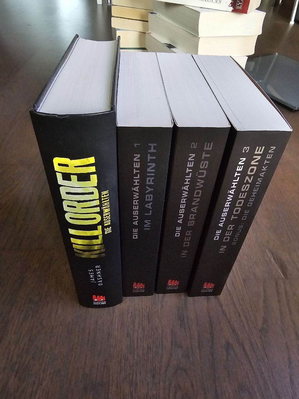 Bücher: Die Auserwählten inkl. Vorgeschichte - James Dashner – Gebraucht aus Hinterforst von impatiently 1