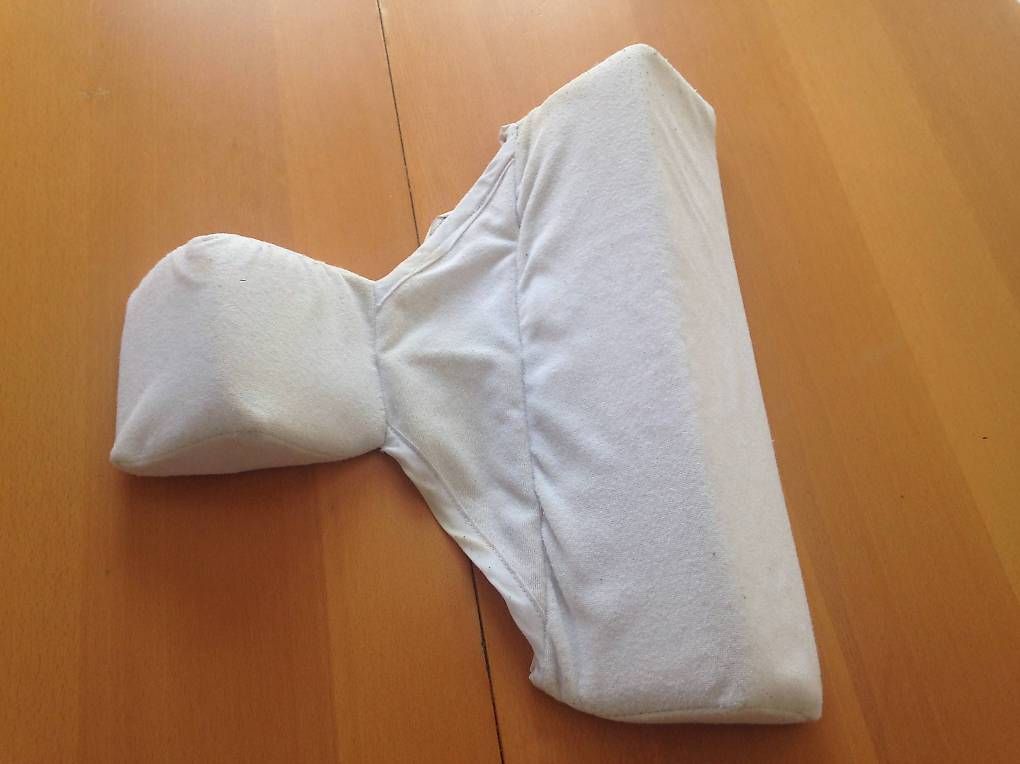 Kissen: Coussin pour torticoli pour bébé – Gebraucht aus Tavannes von mic_567j