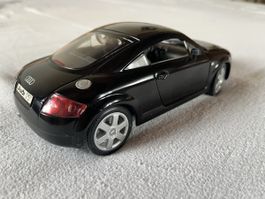 Audi TT Modellauto schwarz, neuwertig