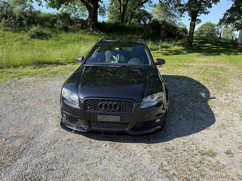 Automobili: Audi RS4 B7 – Usato da Uebeschi venduto da UnknownColonel