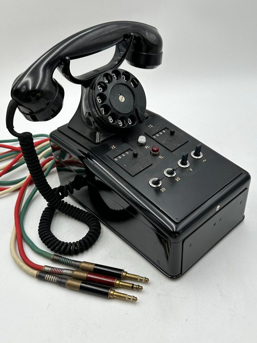 Telefoni: Sammlerobjekt Linienwähler, antikes Telefon, Kommunikation – Usato da Luzern venduto da Lager6640 3