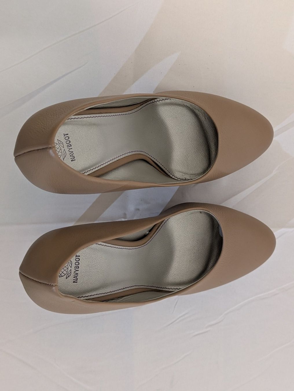 Navyboot Scarpe da donna: Navyboot Leder Pumps Beige Gr. 37 High Heels – Usato da Wiezikon b.Sirnach venduto da CaRo_Second 6