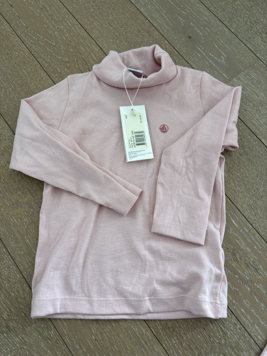 Petit Bateau Blouses, T-shirts & Tops: Petit Bateau Turtleneck Pink New With Tags – Neuf avec emballage d'origine à Zürich par muz_5h6k