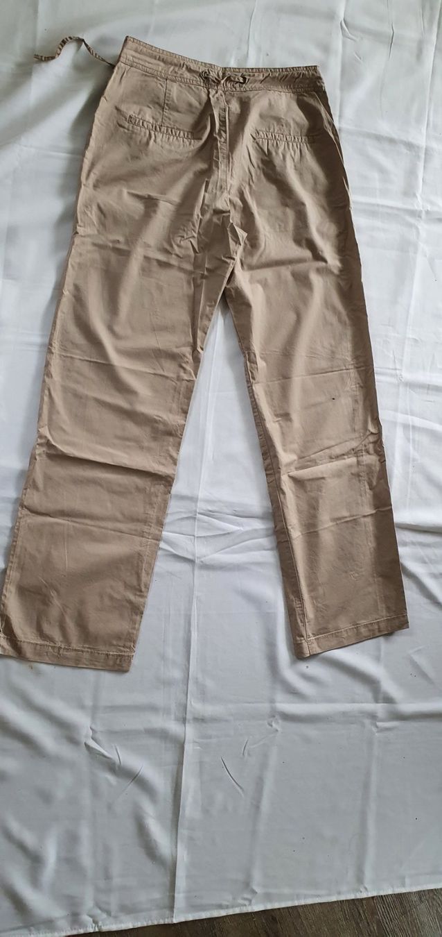 Pantaloni: Beige lange Sommerhose – Usato da Niederbuchsiten venduto da klengyel 3