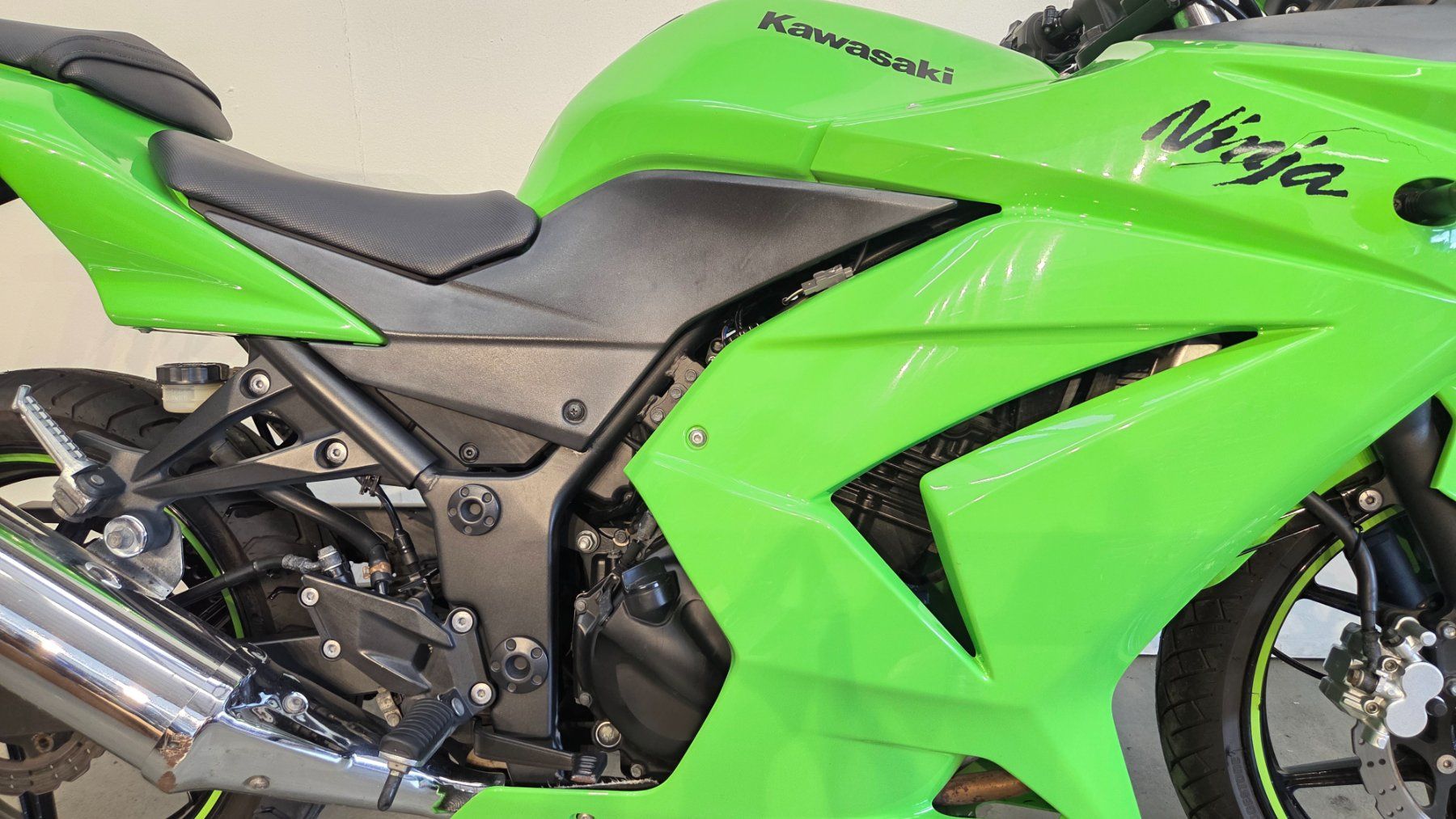 Kawasaki Strada: Kawasaki Ninja 250 R – Usato da Tägerschen venduto da Moto-Welt 4