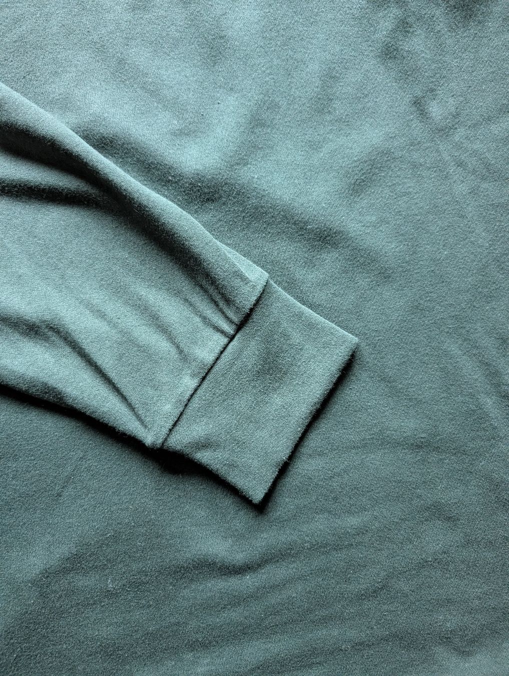 Uniqlo Maglioni & Felpe: Uniqlo Grüner Rollkragen Pullover Grösse M – Usato da Zürich venduto da Hedkandi 1