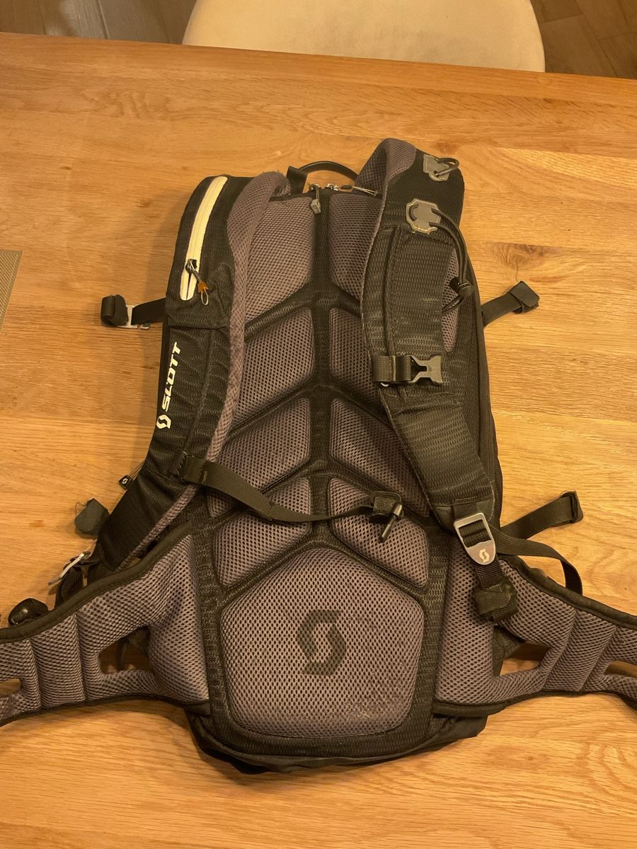 Scott Rucksäcke: Sac à dos Scott de ski – Gebraucht aus Aubonne von nic_j5tm 1