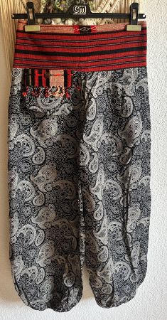 Wunderschöne Sarouelhose aus Baumwolle (neu) Gr. S