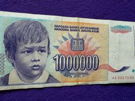 *** Belgrad 1993 - 1 Million Dinara - Iris Blume