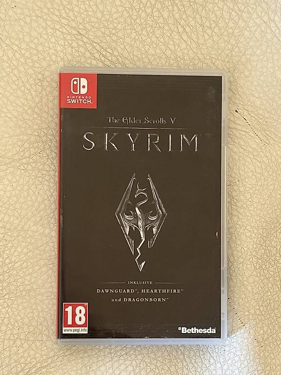 Giochi: The Elder Scrolls V: Skyrim  Nintendo Switch – Usato da Allschwil venduto da fre_8dtt
