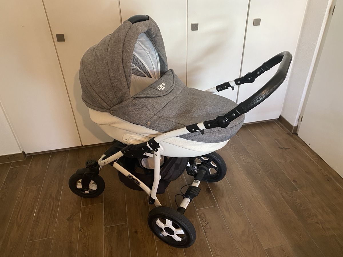 Carrozzine: Kinderwagen – Usato da Ascona venduto da psv_6psj 1