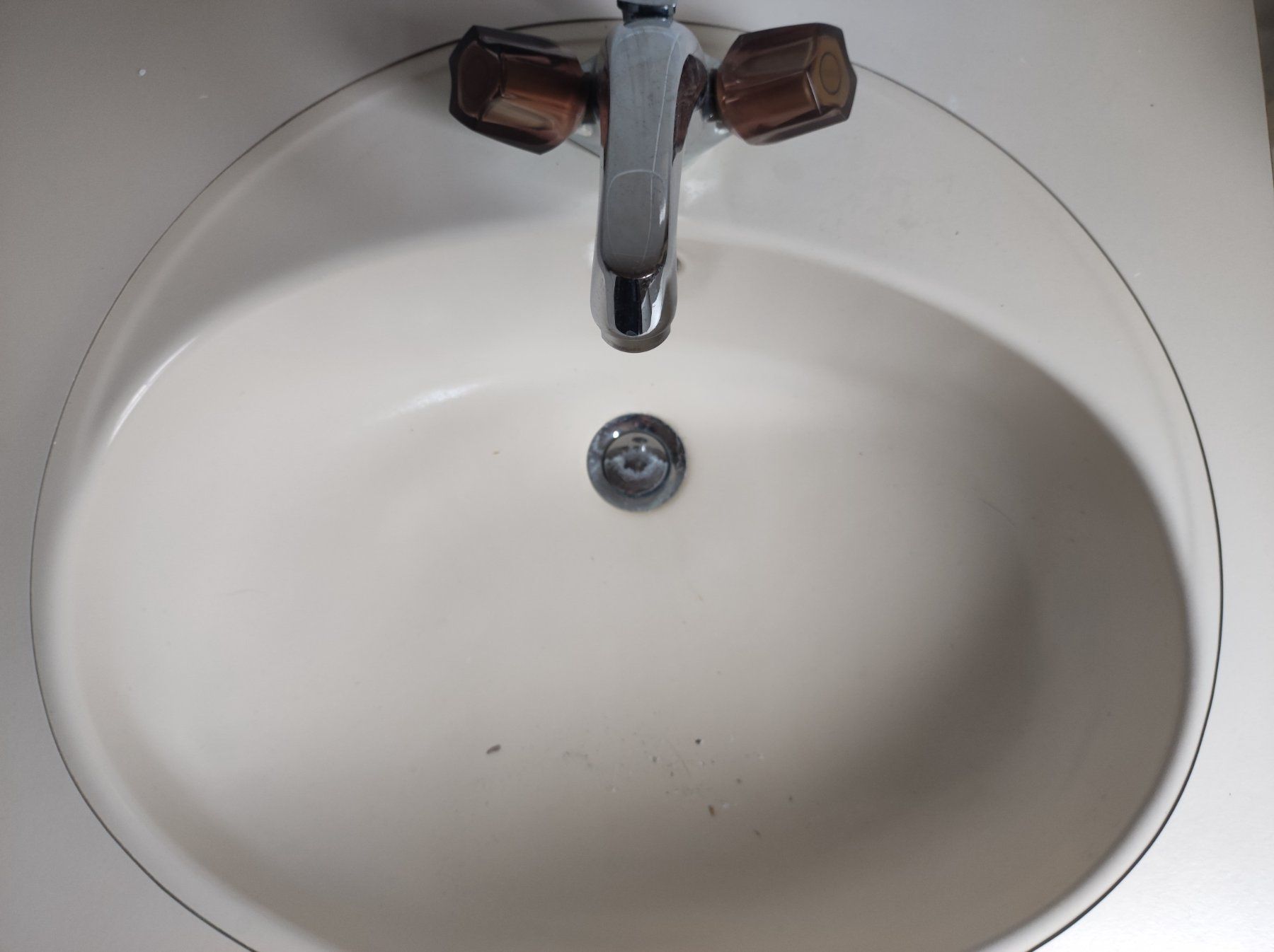 Lavabi & lavandini: Lavabos mit Waschtisch - Abholung in ZH – Usato da Goldach venduto da Gipo 2