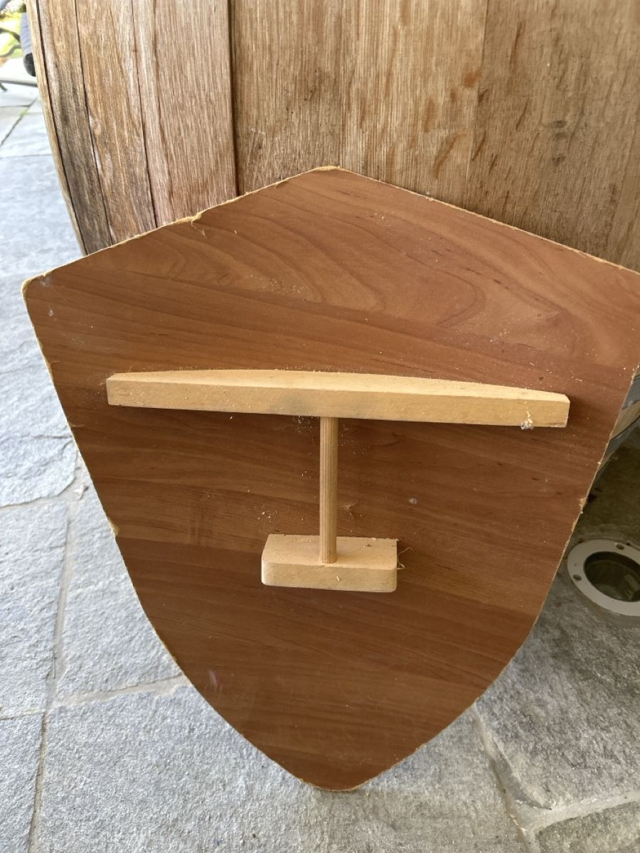 Giocattoli: Ritterschild aus Holz – Usato da Mellingen venduto da lilja77 1