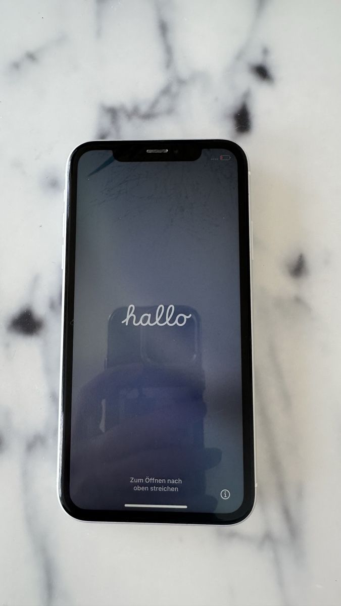Apple Handys / Smartphones: Apple iPhone XR weiss  – Gebraucht aus Weggis von ang_72ll