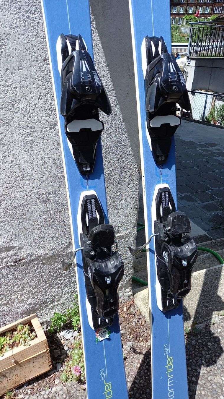 Stöckli Skis: Stöckli Stormrider light 159cm – D'occasion à Ringgenberg BE par larandlct 1