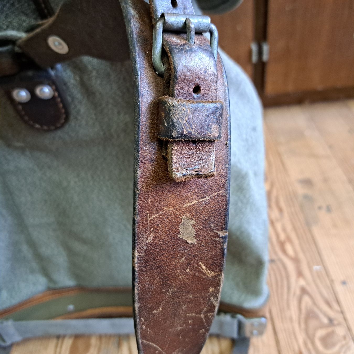 Zaini: Schweizer Armee Rucksack, vintage. Nr G – Usato da Zofingen venduto da Bachmann4 4